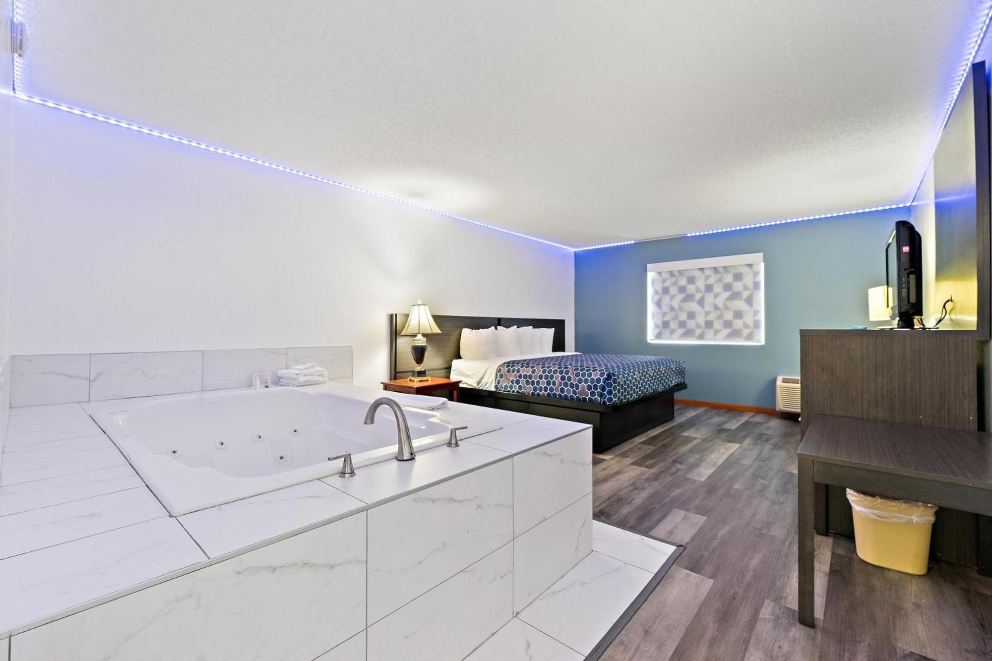 Chicago Club Inn & Suite Оукбрук Теръс Екстериор снимка