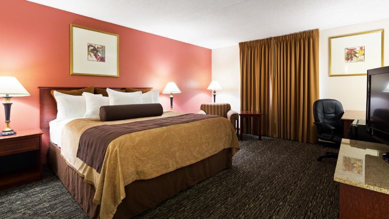 Chicago Club Inn & Suite Оукбрук Теръс Екстериор снимка